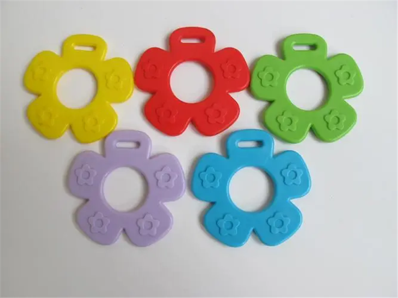 Shanghai Import plastic toy accessories customs declaration company